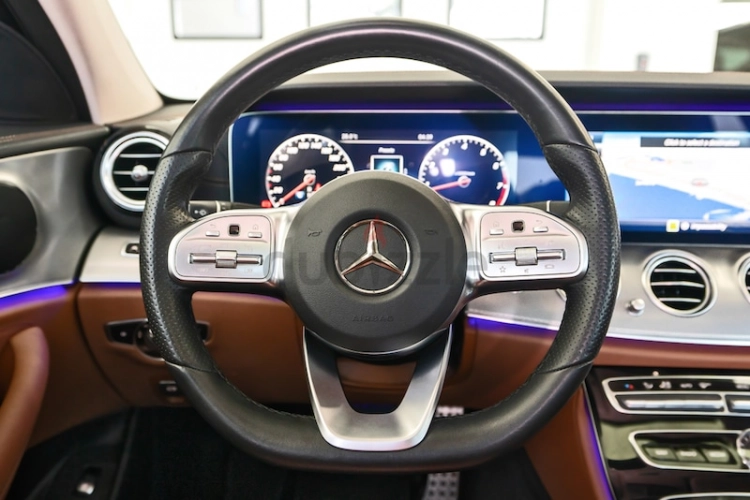 Mercedes-Benz E-Class, год 2020, цвет White-Gasoline, пробег 55,942 km, фото 652