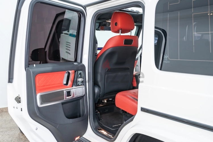 Mercedes-Benz G-Class, год 2021, цвет White-Gasoline, пробег 27,000 km, фото 1382