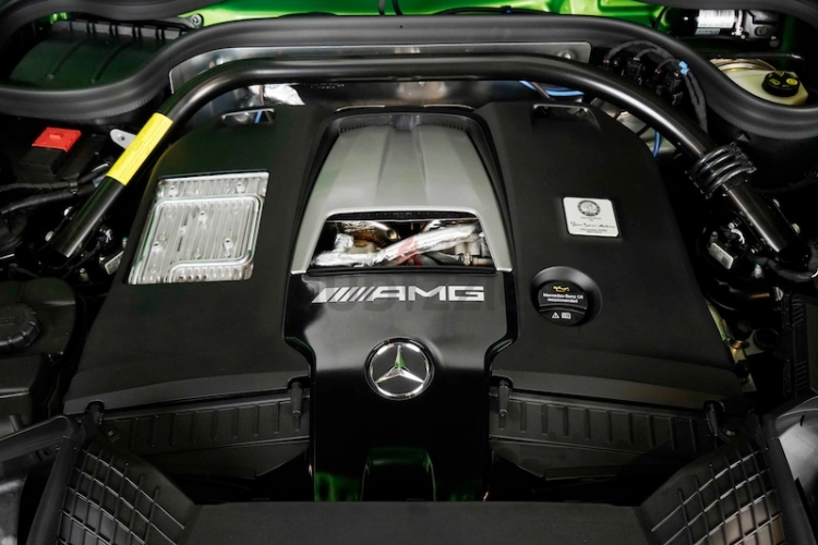 Mercedes-Benz G-Class, год 2022, цвет Green-Gasoline, пробег 36 km, фото 3785