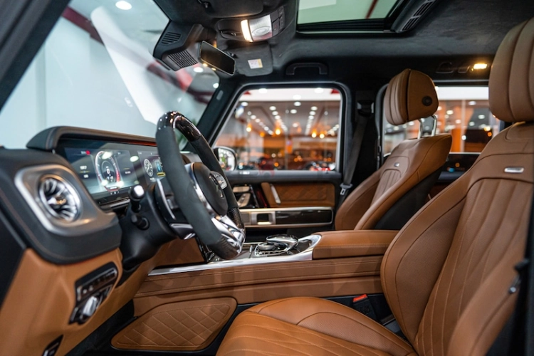 Mercedes-Benz G-Class, год 2022, цвет Orange-Gasoline, пробег 1,000 km, фото 4270