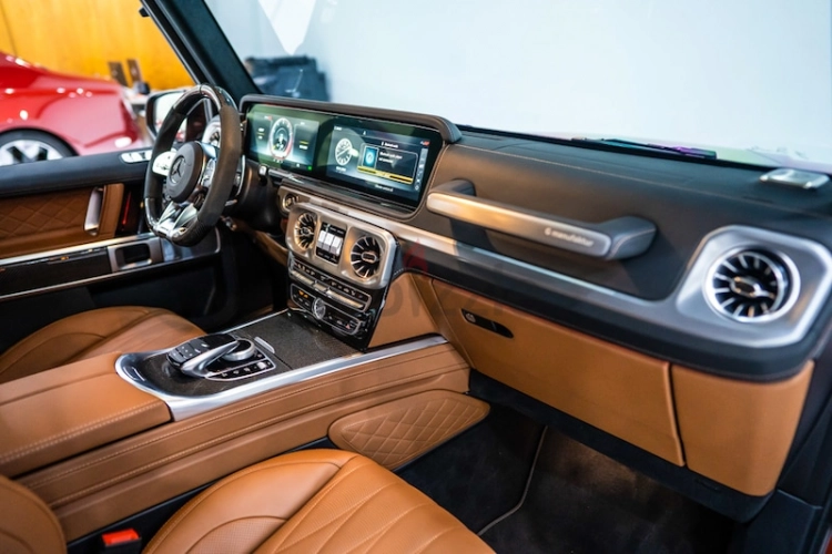 Mercedes-Benz G-Class, год 2022, цвет Orange-Gasoline, пробег 1,000 km, фото 4271