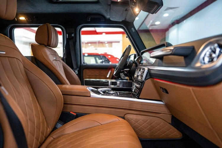 Mercedes-Benz G-Class, год 2022, цвет Orange-Gasoline, пробег 1,000 km, фото 4272