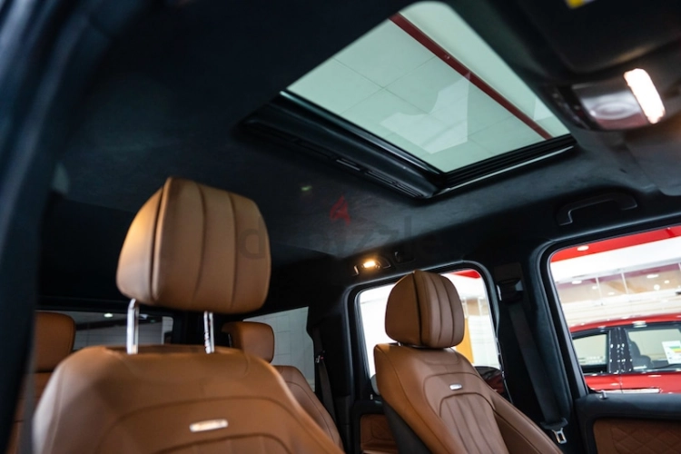 Mercedes-Benz G-Class, год 2022, цвет Orange-Gasoline, пробег 1,000 km, фото 4275