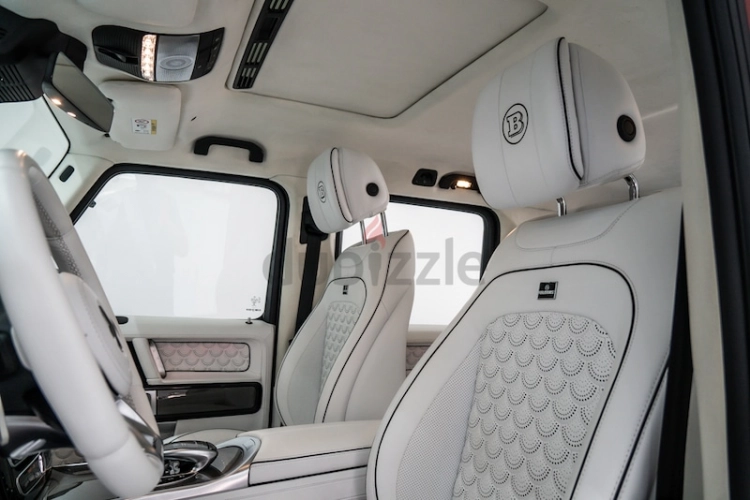 Mercedes-Benz G-Class, год 2022, цвет Red-Gasoline, пробег 6,000 km, фото 3030