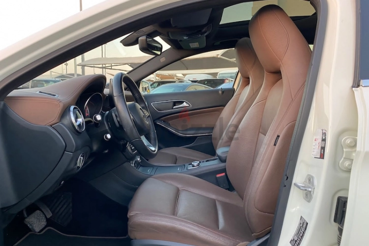 Mercedes-Benz GLA, год 2016, цвет White-Gasoline, пробег 129,000 km, фото 2303