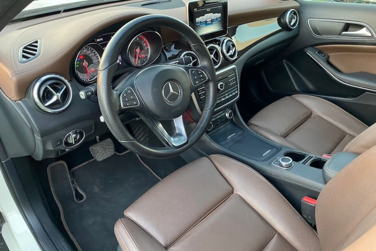 Mercedes-Benz GLA, год 2016, цвет White-Gasoline, пробег 129,000 km, фото 2305