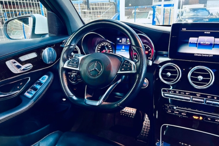 Mercedes-Benz GLC, год 2017, цвет White-Gasoline, пробег 69,691 km, фото 3430