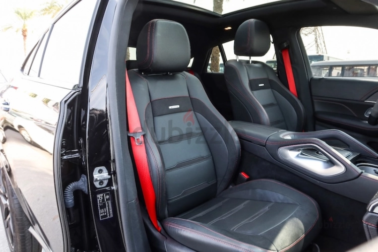 Mercedes-Benz GLE-Class, год 2022, цвет Black-Gasoline, пробег 15,000 km, фото 4040