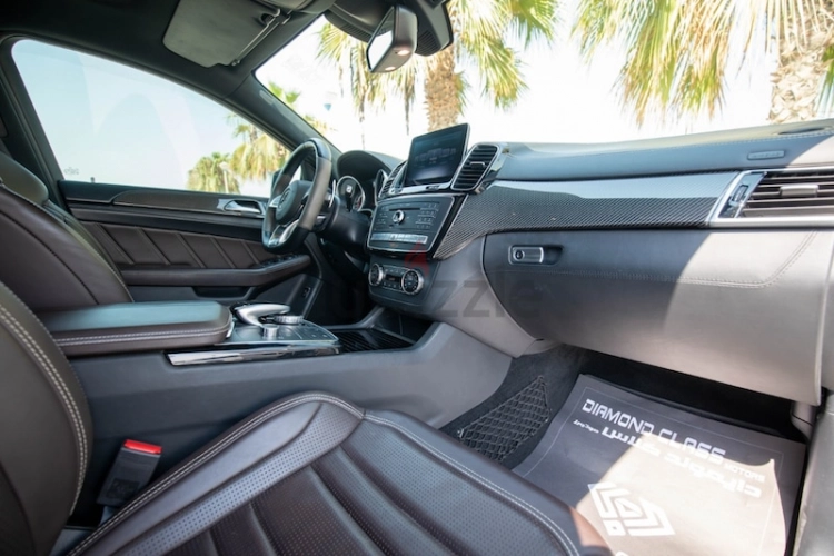 Mercedes-Benz GLE Coupe, год 2017, цвет White-Gasoline, пробег 120,000 km, фото 896