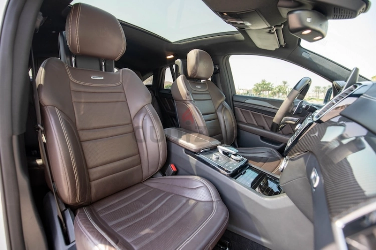Mercedes-Benz GLE Coupe, год 2017, цвет White-Gasoline, пробег 120,000 km, фото 900