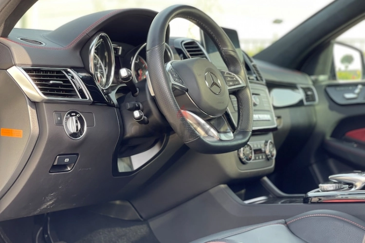 Mercedes-Benz GLE Coupe, год 2019, цвет White-Gasoline, пробег 18,000 km, фото 1889