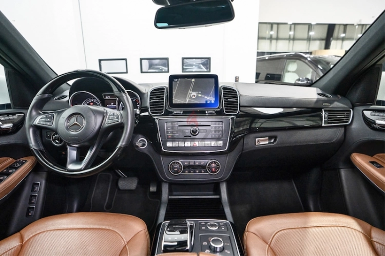 Mercedes-Benz GLS-Class, год 2017, цвет White-Gasoline, пробег 68,468 km, фото 559