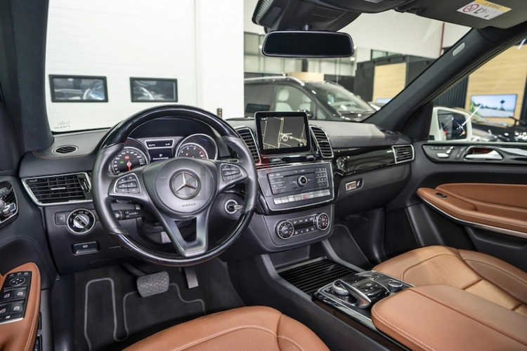 Mercedes-Benz GLS-Class, год 2017, цвет White-Gasoline, пробег 68,468 km, фото 558