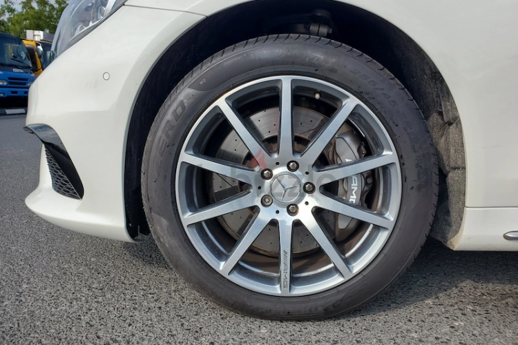 Mercedes-Benz S-Class, год 2016, цвет White-Gasoline, пробег 32,000 km, фото 3842