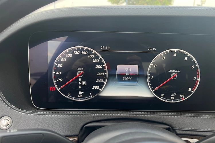 Mercedes-Benz S-Class, год 2018, цвет Black-Gasoline, пробег 36,000 km, фото 4838