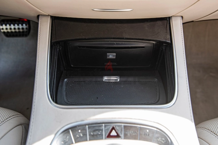 Mercedes-Benz S-Class Coupe, год 2015, цвет White-Gasoline, пробег 160,000 km, фото 4541