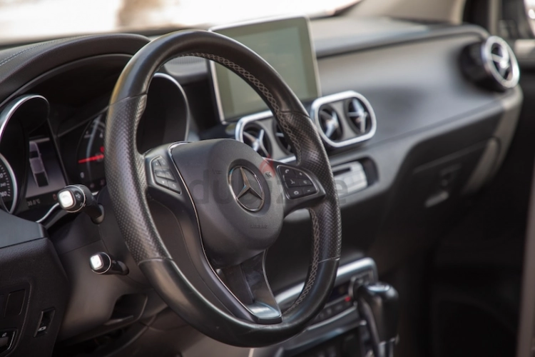 Mercedes-Benz X Class, год 2018, цвет Black-Diesel, пробег 56,000 km, фото 838