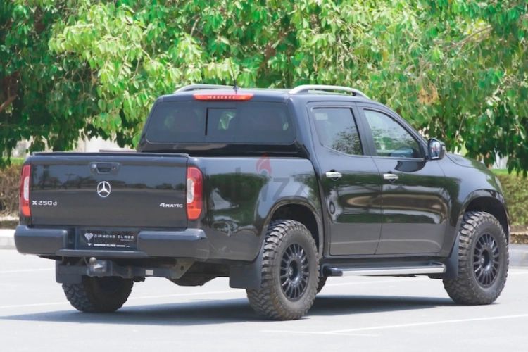 Mercedes-Benz X Class, год 2019, цвет Black-Gasoline, пробег 99,000 km, фото 848