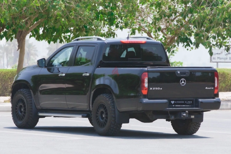 Mercedes-Benz X Class, год 2019, цвет Black-Gasoline, пробег 99,000 km, фото 850