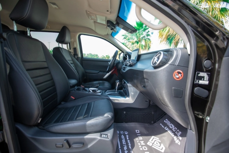 Mercedes-Benz X Class, год 2020, цвет Black-Diesel, пробег 72,000 km, фото 804