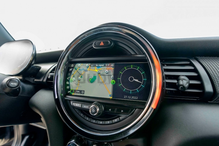 MINI Cooper, год 2021, цвет Grey-Gasoline, пробег 7,000 km, фото 4914