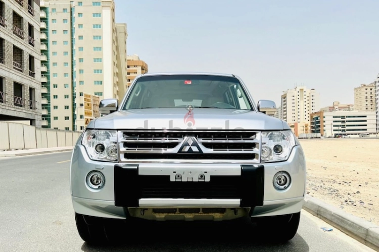 Mitsubishi Pajero, год 2011, цвет Silver-Gasoline, пробег 131,000 km, фото 3002
