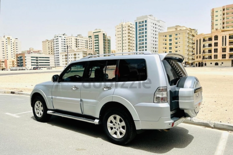 Mitsubishi Pajero, год 2011, цвет Silver-Gasoline, пробег 131,000 km, фото 3003
