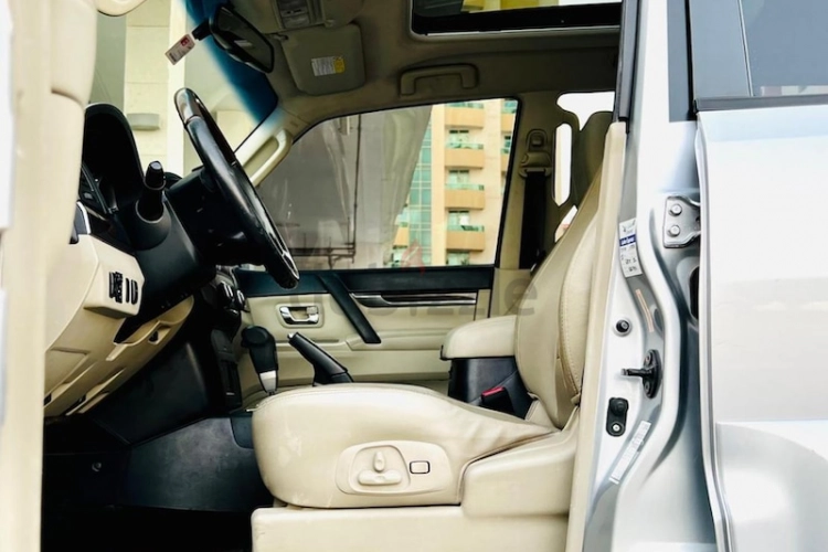 Mitsubishi Pajero, год 2011, цвет Silver-Gasoline, пробег 131,000 km, фото 3019