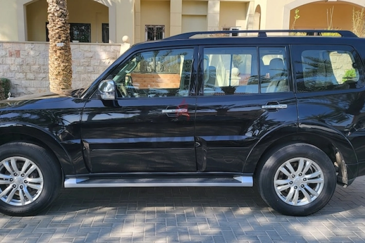Mitsubishi Pajero, год 2017, цвет Black-Gasoline, пробег 29,000 km, фото 439