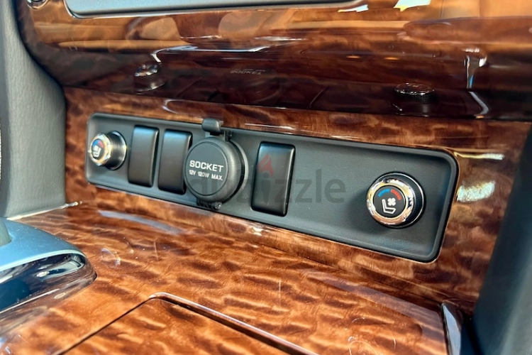 Nissan Patrol, год 2016, цвет Black-Gasoline, пробег 29,000 km, фото 3893