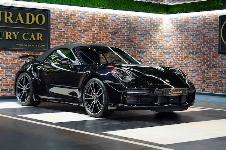 Porsche Carrera / 911, год 2023, цвет Black-Gasoline, пробег 31 km, фото 2554