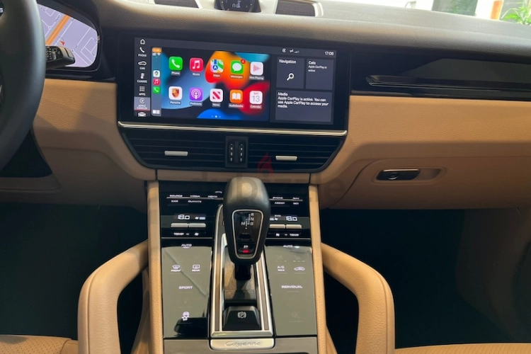 Porsche Cayenne, год 2018, цвет White-Gasoline, пробег 46,000 km, фото 4457