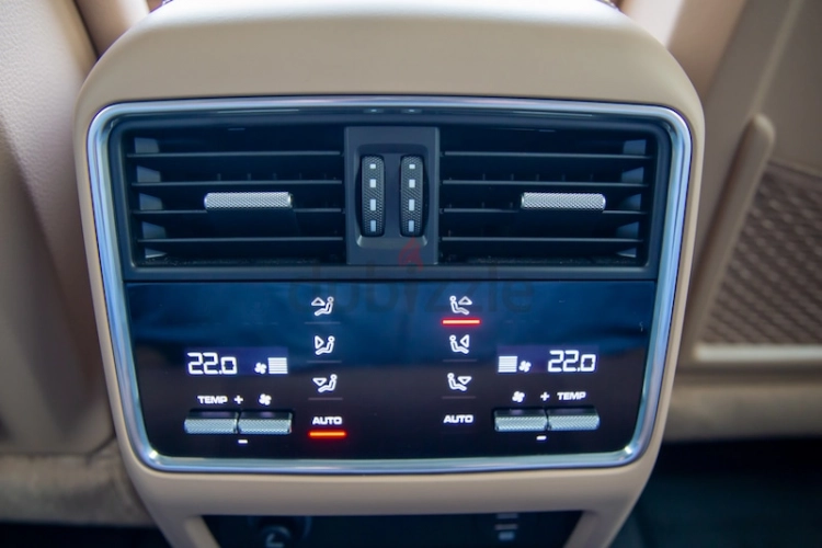 Porsche Cayenne, год 2018, цвет White-Gasoline, пробег 46,000 km, фото 4460