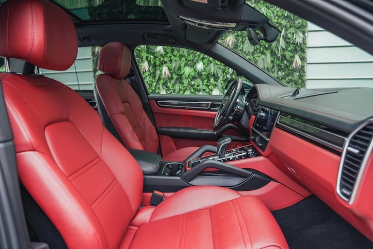 Porsche Cayenne, год 2019, цвет Black-Gasoline, пробег 105,000 km, фото 1194