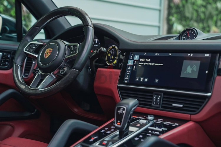 Porsche Cayenne, год 2019, цвет Black-Gasoline, пробег 105,000 km, фото 1196