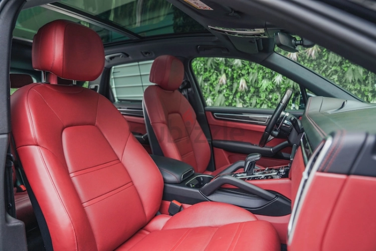 Porsche Cayenne, год 2019, цвет Black-Gasoline, пробег 105,000 km, фото 1197
