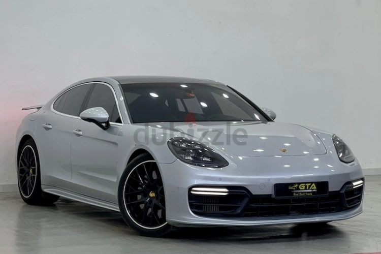 Porsche Panamera, год 2017, цвет Silver-Gasoline, пробег 69,777 km, фото 2750