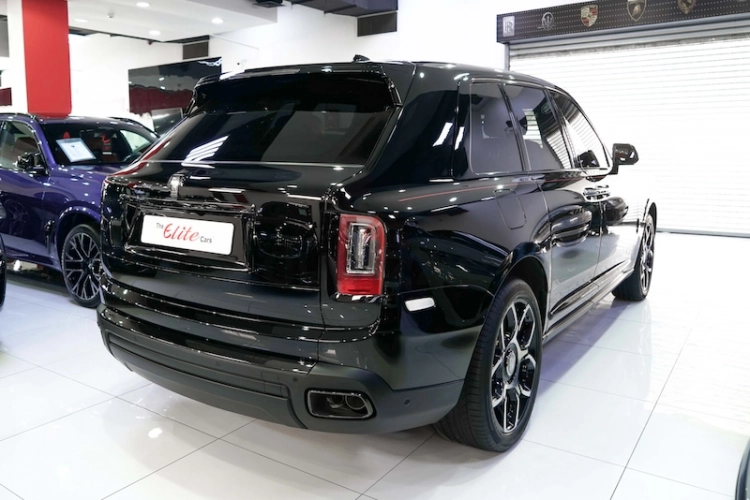 Rolls Royce Cullinan, год 2020, цвет Black-Gasoline, пробег 12,963 km, фото 4416