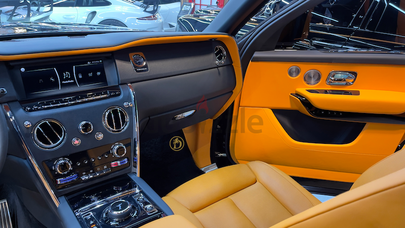 Rolls Royce Cullinan, год 2021, цвет Black-Gasoline, пробег 16,217 km, фото 2544