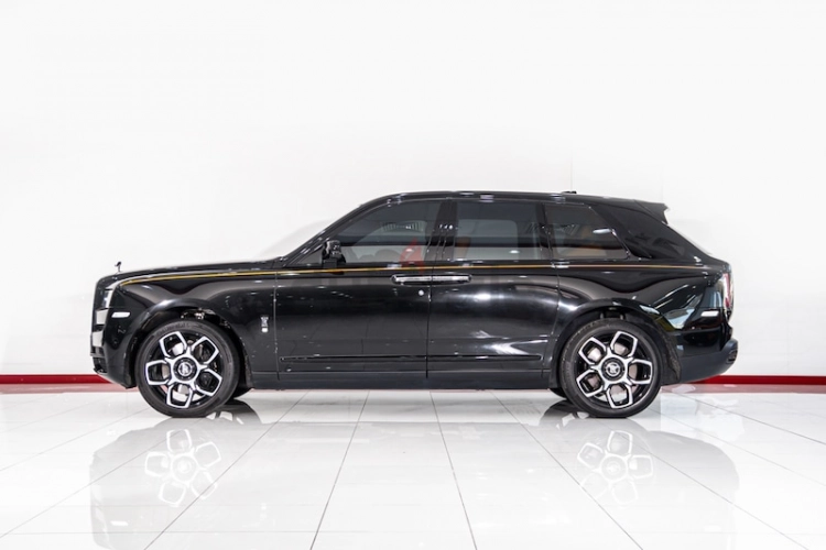 Rolls Royce Cullinan, год 2022, цвет Black-Gasoline, пробег 19,000 km, фото 1388