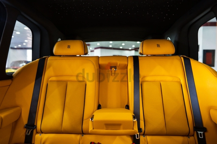 Rolls Royce Cullinan, год 2022, цвет Black-Gasoline, пробег 19,000 km, фото 1405