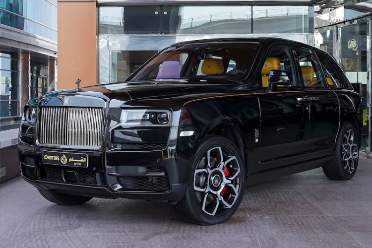 Rolls Royce Cullinan, год 2022, цвет Black-Gasoline, пробег 50 km, фото 1992