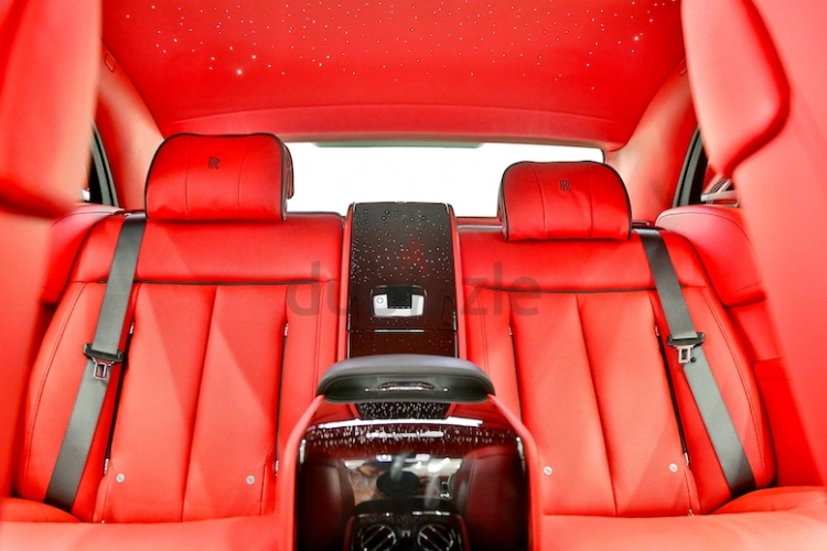 Rolls Royce Phantom, год 2022, цвет Black-Gasoline, пробег 12 km, фото 35