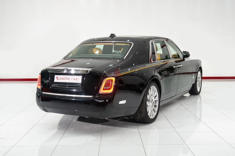 Rolls Royce Phantom, год 2022, цвет Black-Gasoline, пробег 500 km, фото 2782