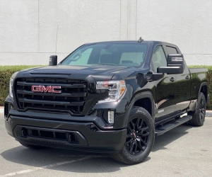 GMC Sierra, год 2022, цвет Black-Diesel, пробег 0 km