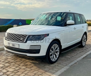 Land Rover Range Rover, год 2018, цвет White-Gasoline, пробег 56,000 km