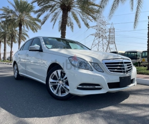 Mercedes-Benz E-Class, год 2013, цвет White-Gasoline, пробег 47,000 km