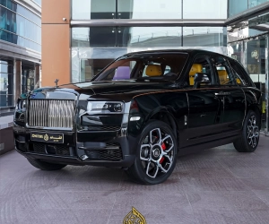 Rolls Royce Cullinan, год 2022, цвет Black-Gasoline, пробег 50 km