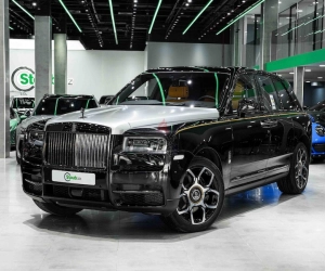 Rolls Royce Cullinan, год 2023, цвет Black-Gasoline, пробег 0 km