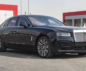 Rolls Royce Ghost, год 2022, цвет Black-Gasoline, пробег 0 km